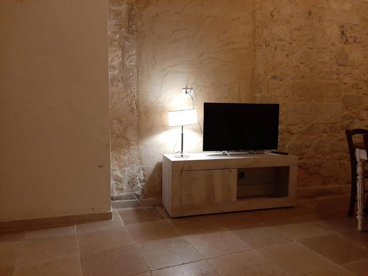 Dimora Salentina Via Scarambone Lecce Apartment Exterior photo